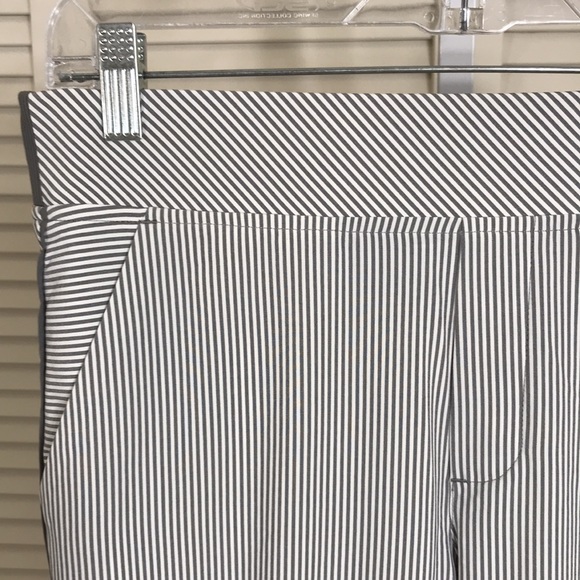 Athleta Brooklyn Textured Ankle Pant City Stripe Black/Sea Size 8 Petite - Picture 7 of 14